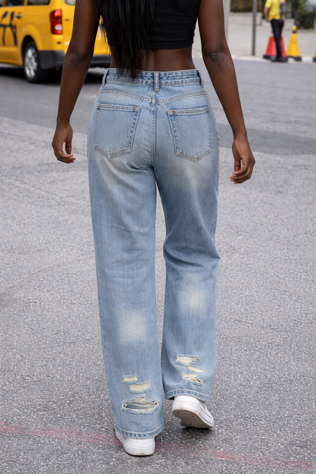 Floral Embroidery Distressed Jeans Vintage