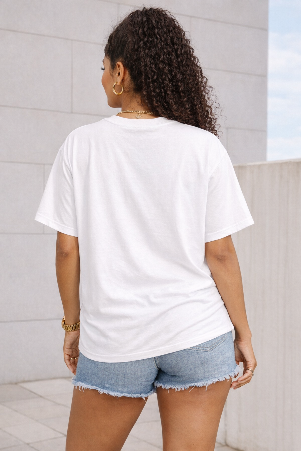 Funny Flamingo Gin T-Shirt - Tropical Cocktail Graphic Tee Unisex Seamless T-Shirt